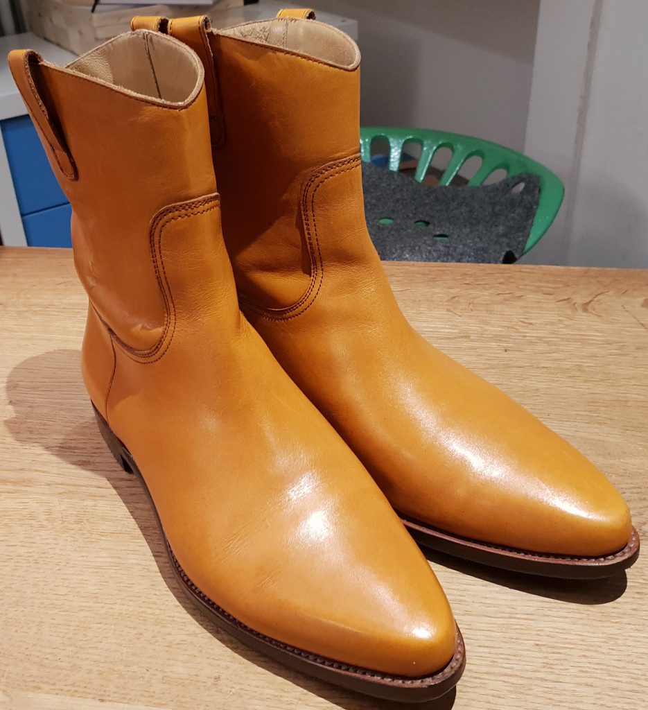 Damenschuhe: Carmina, Semi-Boots, 4/37