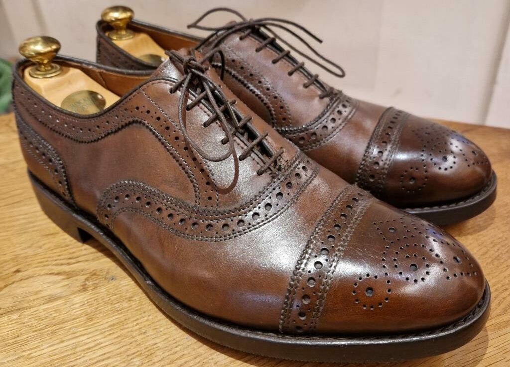 Herren: Allen Edmonds, 9/43