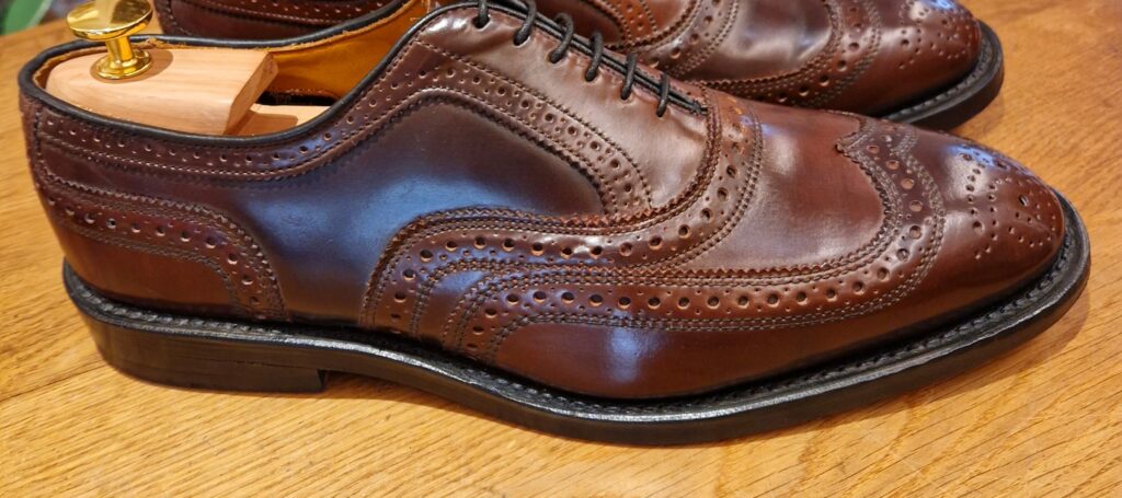 Herren: Allen Edmonds, 9/43